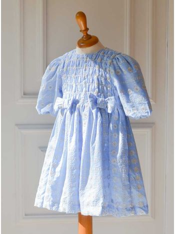 Vestido Selena Bordado Azul - É Dia de Feira